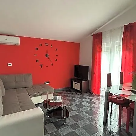 Hotel Nada Pula