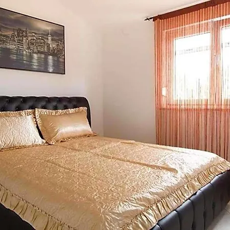 Nada Hotel Pula
